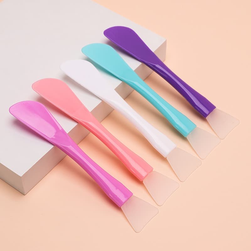 Silicone Double-Head Mask Brush with Scraper, Mud Mask Film Spatula Tool for Spa, Beauty Salon, and Facial Cleaning