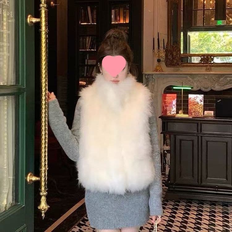 Stylish New Faux Fur Vest with Structured Drop Shoulder, Fox Fur Trim, Versatile Faux Leather and Fur Vest Jacket