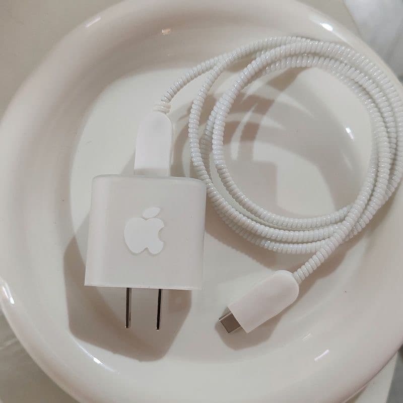 Data cable protective case compatible with Apple 20W matte case, 14 Pro Max charging cable, anti-breakage, 13 fast charging, 15/12 case.