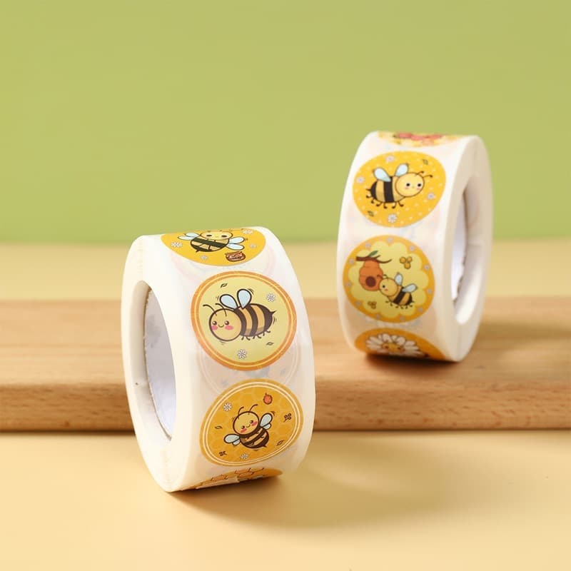 Bee theme party self-adhesive creative stickers cartoon cute decorative sealing stickers packaging label stickers