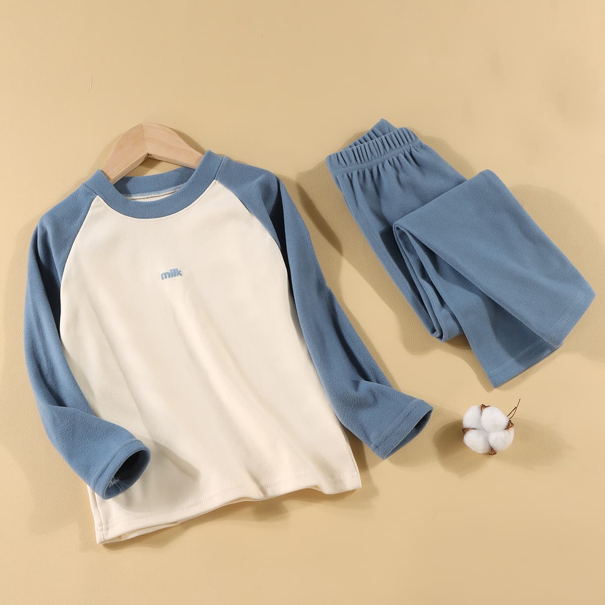 Children's thermal underwear sets for boys and girls, autumn and winter pajamas for older children, wholesale, warm.