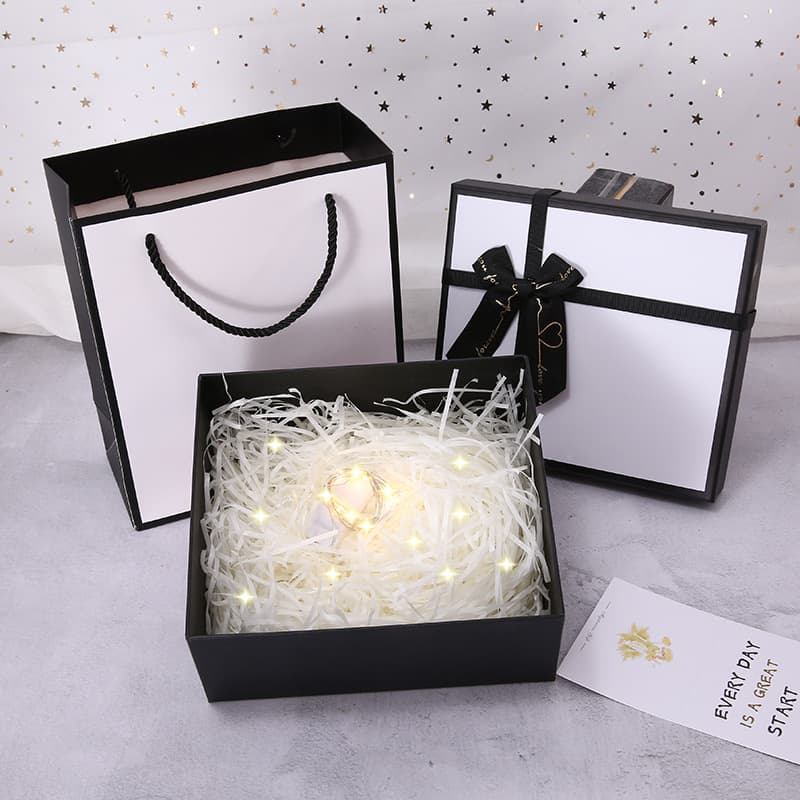 Gift Box Premium Packaging Box Ins Style Light Luxury Birthday Gift Box Large Empty Box