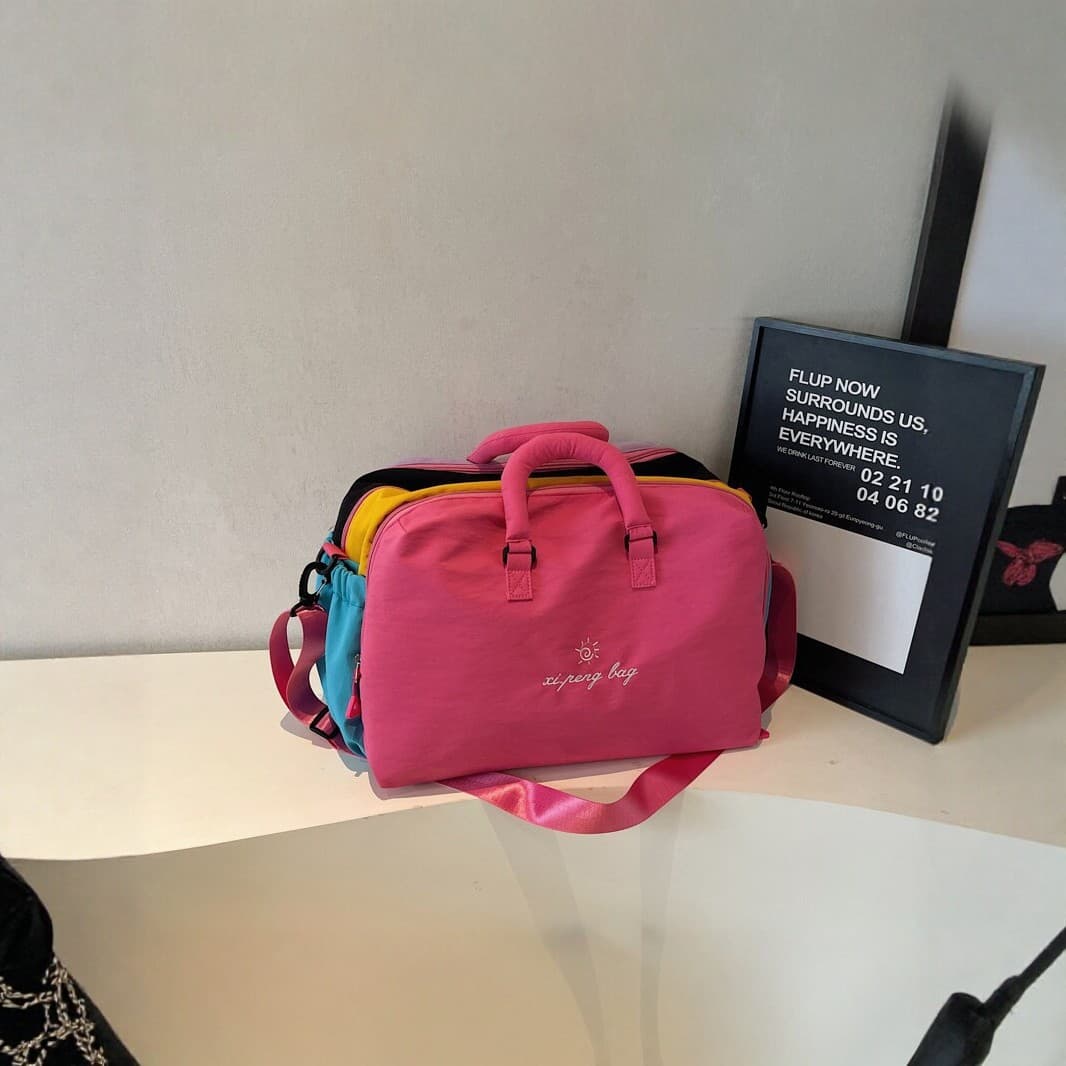 Large Capacity Color-Block Travel Bag, Wet-Dry Separation with Independent Shoe Compartment, Gym Bag, Handheld Crossbody Unisex Sports Bag