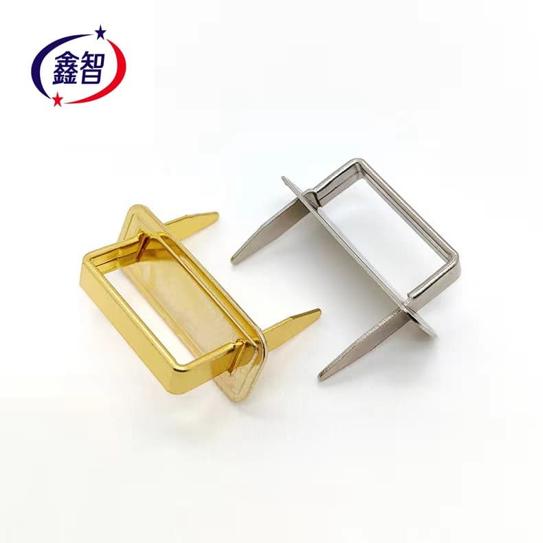 Manufacturer supplies sheet metal arch bridges, metal arch bridge handle bases, handbag and luggage hardware accessories, and metal bases.