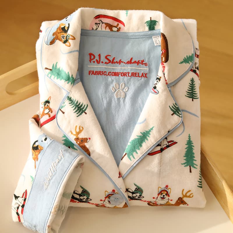 Women's Autumn/Winter Pajama Set with Christmas Print Long Sleeve Top and Pants
