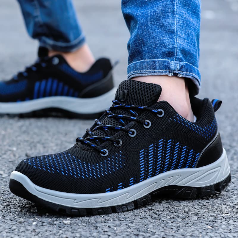 Insulated shoes, wear-resistant, breathable men's anti-impact, anti-puncture plastic steel toe electrician shoes, 10KV protective work safety shoes wholesale