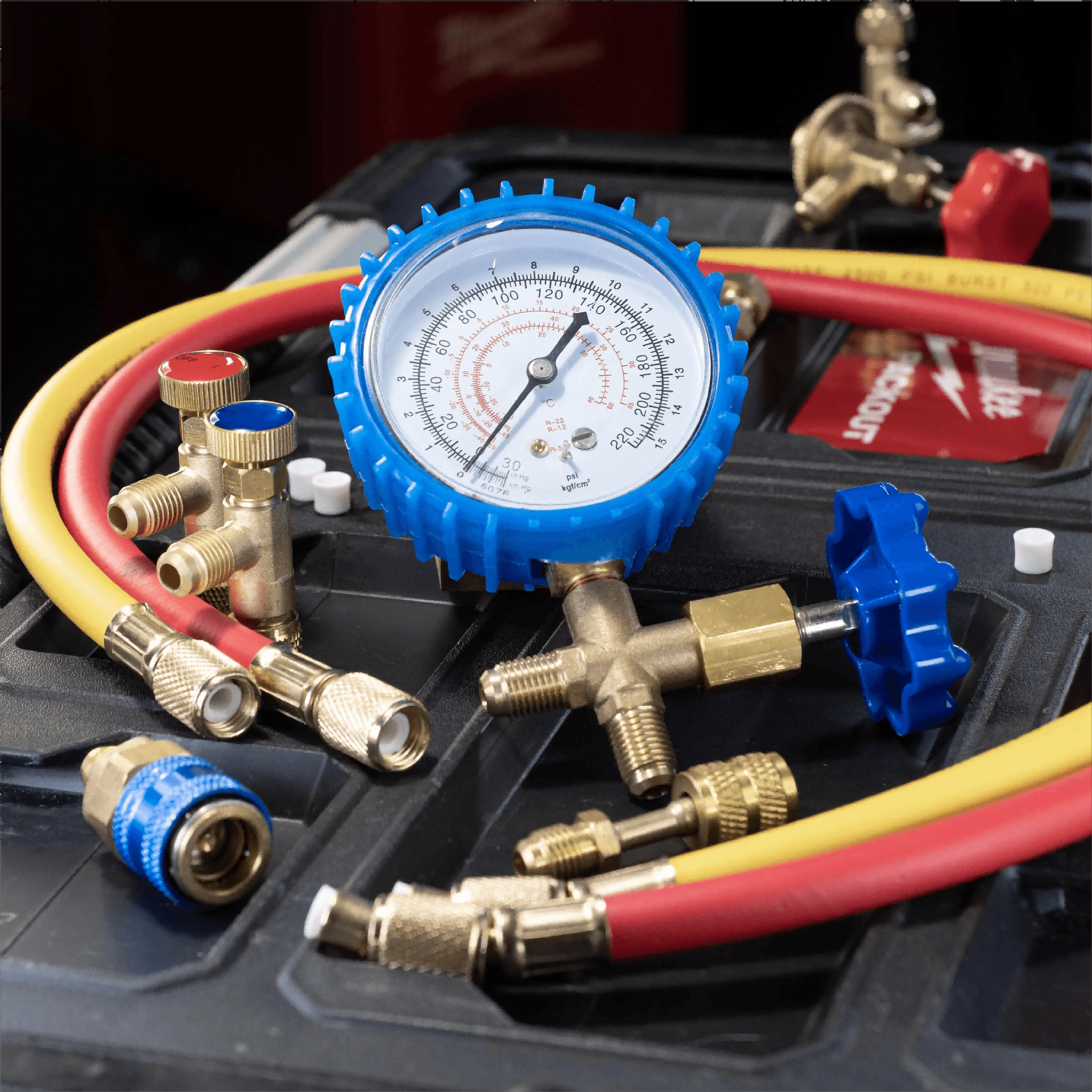 466 Variable Frequency Air Conditioner Refrigerant Charging Meter Refrigerant Gauge Refrigerator Charging Liquid Pressure Gauge R22 Car Refrigerant Charging Set