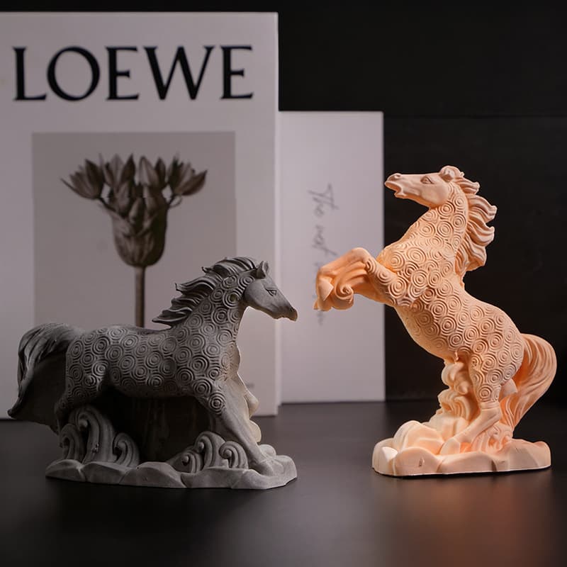 Money Horse 3D Horse Silicone Mold, Galloping Horse Success Plaster Ornament Little Horse Candle Silicone Mold
