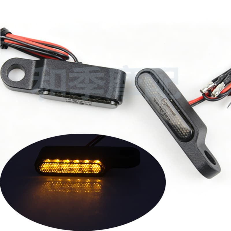 Motorcycle Mini LED Turn Signal Lights Retro Indicator Handlebar Turn Signals