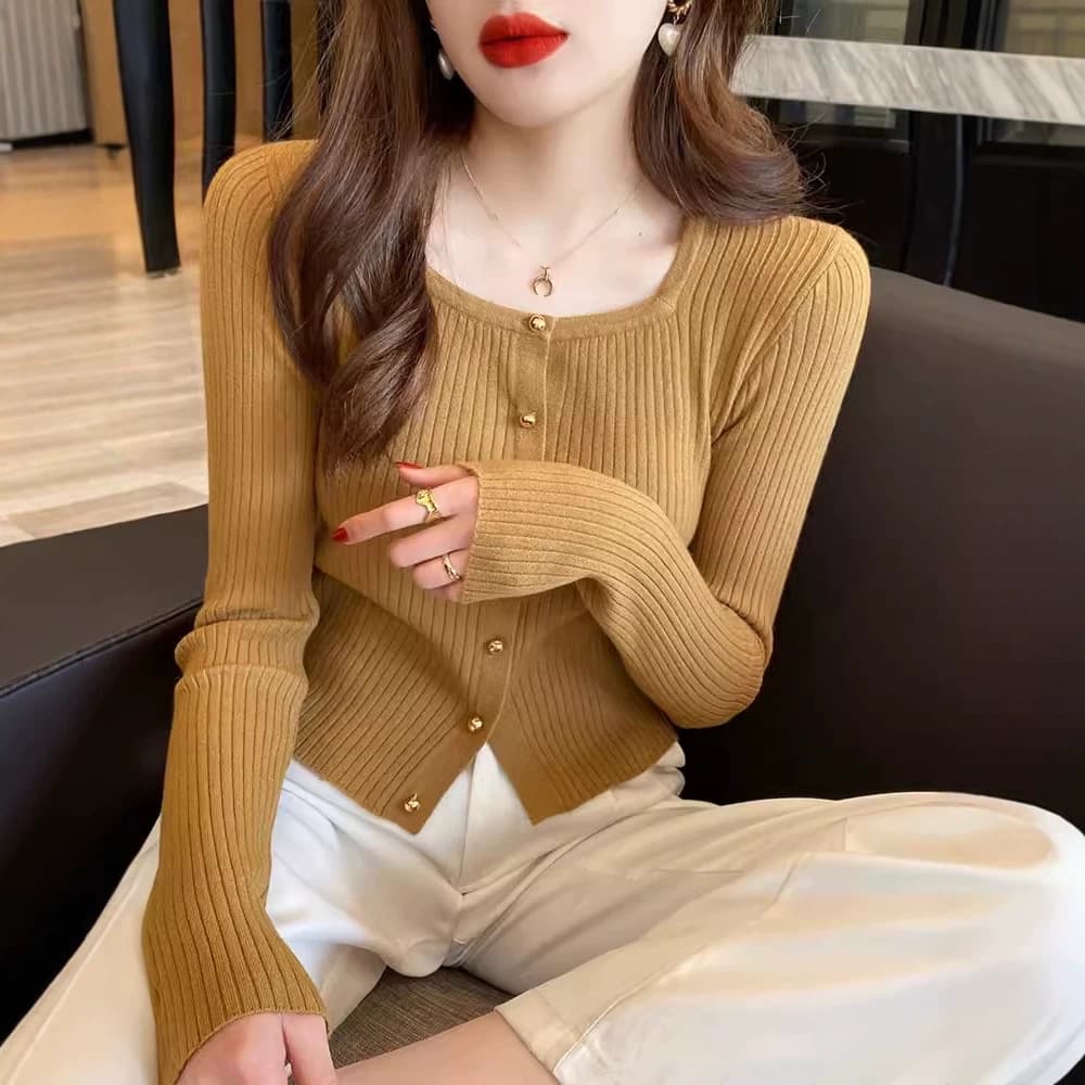 Spring/Fall New Square Neck Long-Sleeve Knit Top for Women, Cardigan Slimming Sweater with Design Sense Niche Top