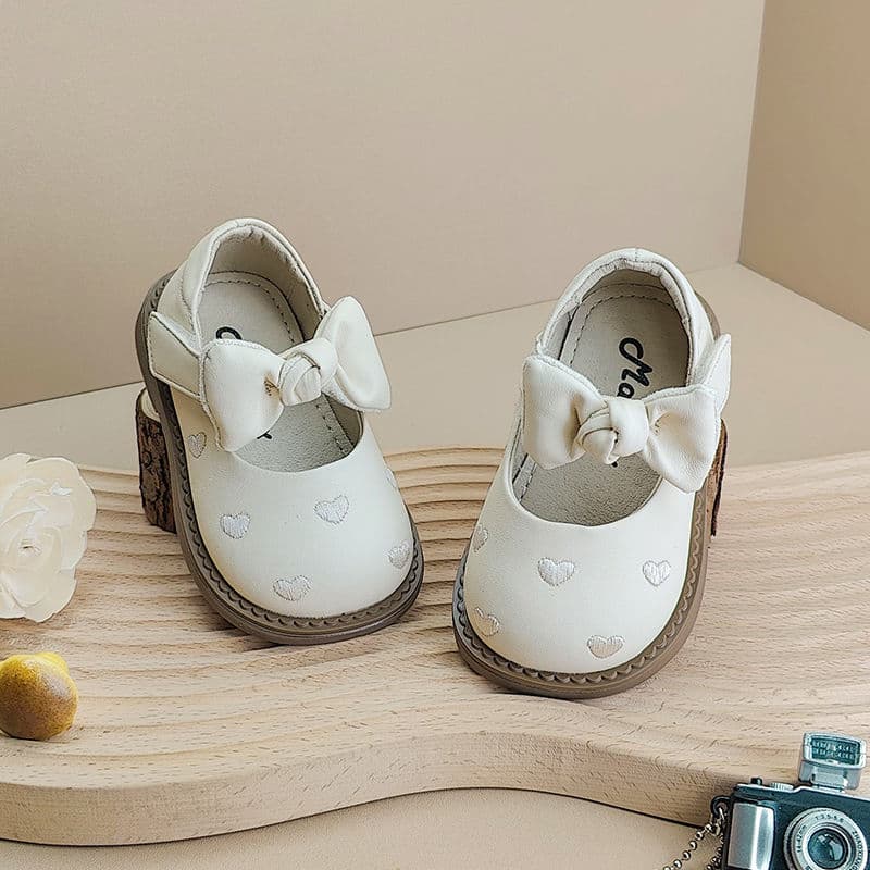 Baby Infant Shoes for 0-1 Year Old, Spring and Autumn Heart Decoration Soft Sole Princess Shoes, Toddler Walking Shoes