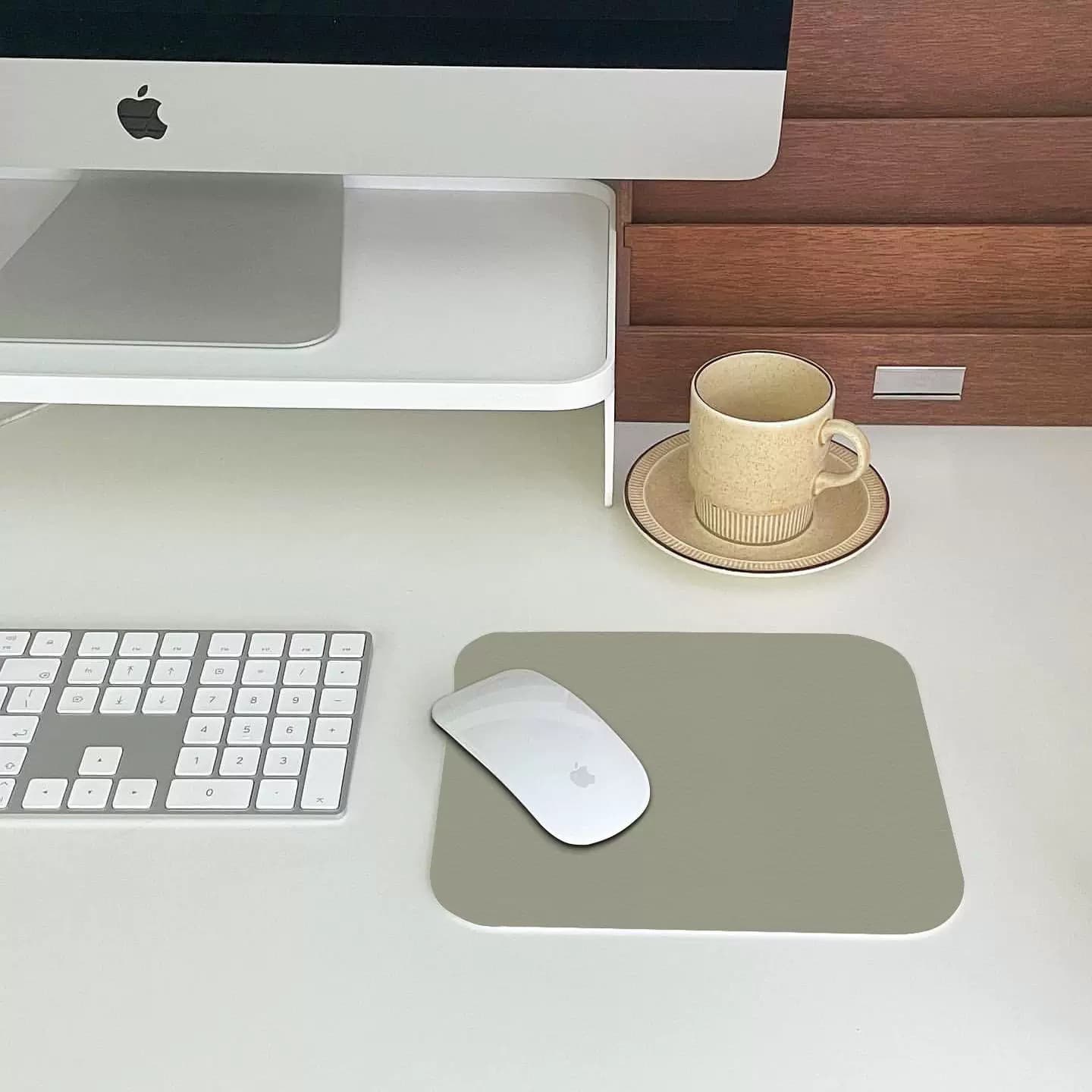 Small Size Leather Mousepad Waterproof PU Leather Solid Color Simple Notebook Deskpad Computer Pad with Logo from China