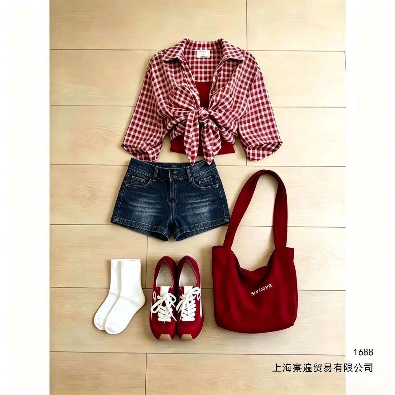 Three-Piece Set for Women 2026 Summer Retro Loose Plaid Shirt Top Camisole High-Waisted Slimming Denim Shorts
