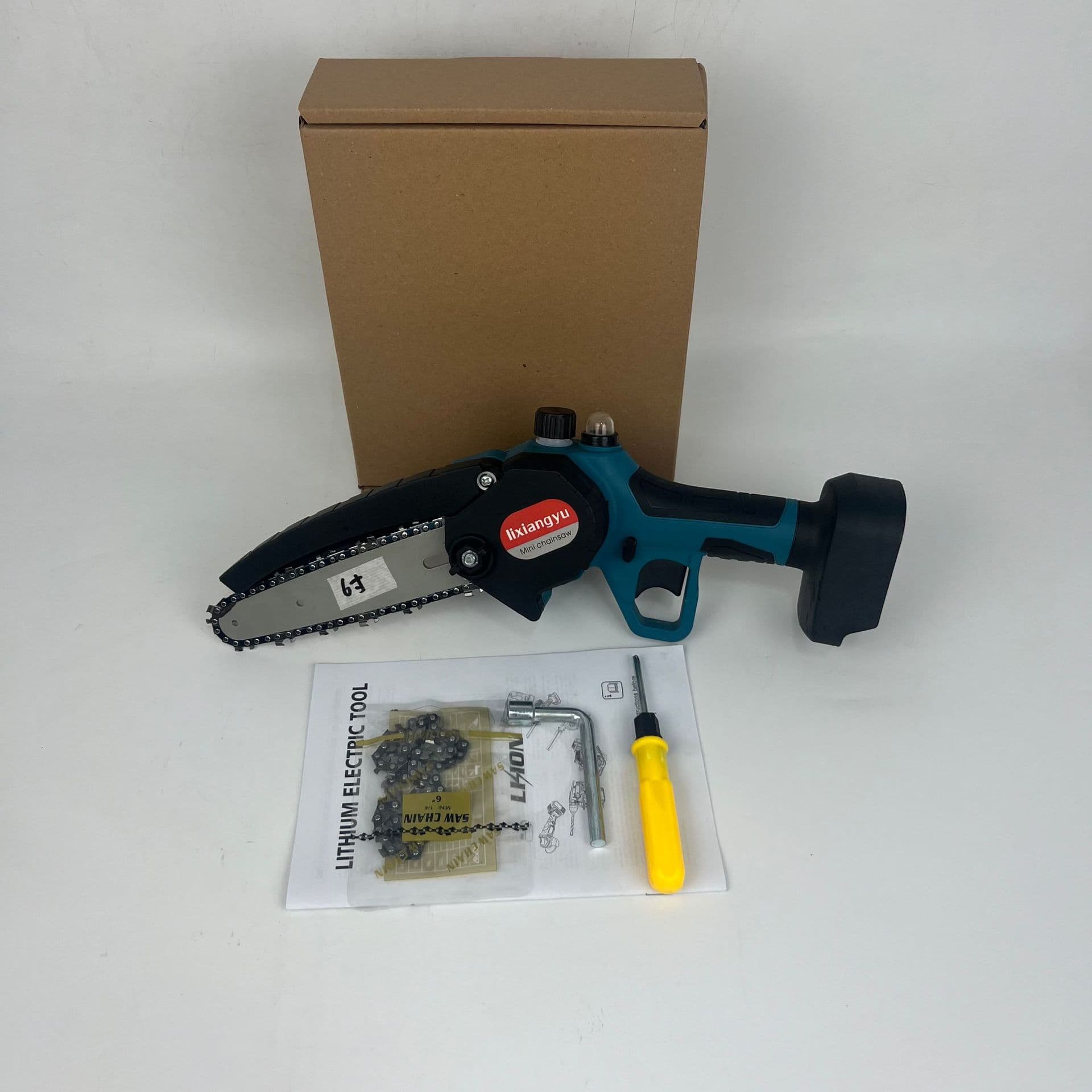 Electric Chainsaw Upgrade, Garden Power Tool, Mini Lithium Chainsaw, Rechargeable Small Handheld Chainsaw for Logging and Pruning