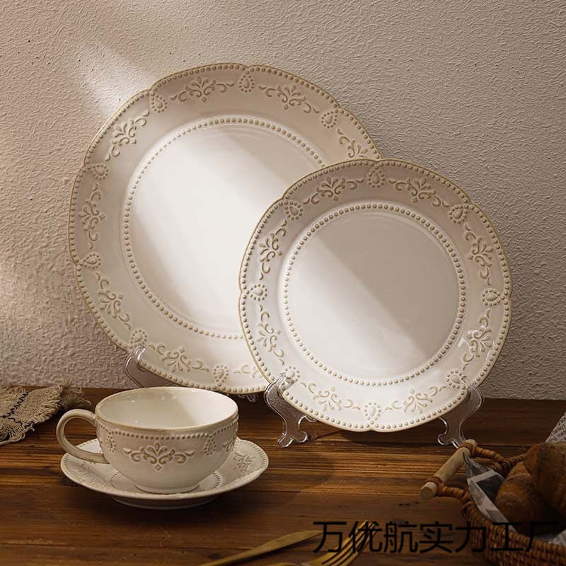 European-style embossed ceramic plate, vintage palace kiln-changing scalloped plate, home Western dinner plate, breakfast plate, coffee cup set