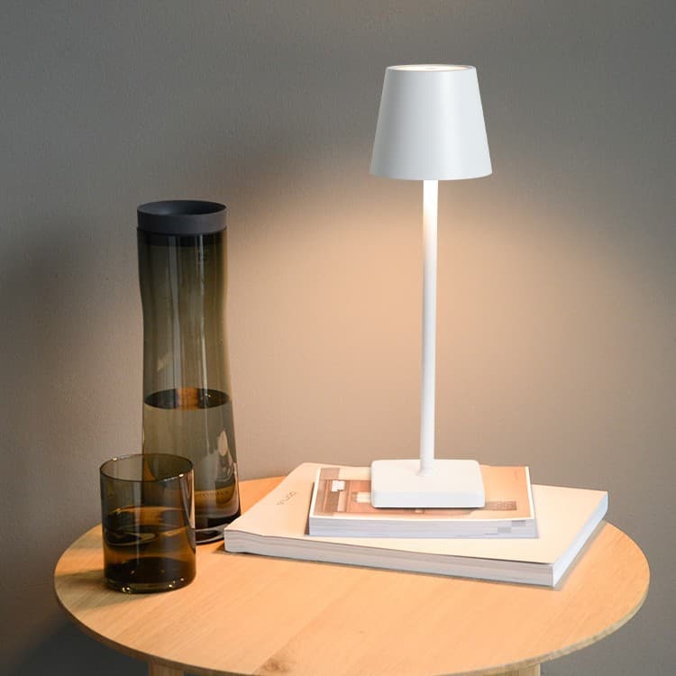Table lamp for bedroom, bedside, dining room, coffee shop, wireless, retro, outdoor, camping, rechargeable, desktop ambient light.