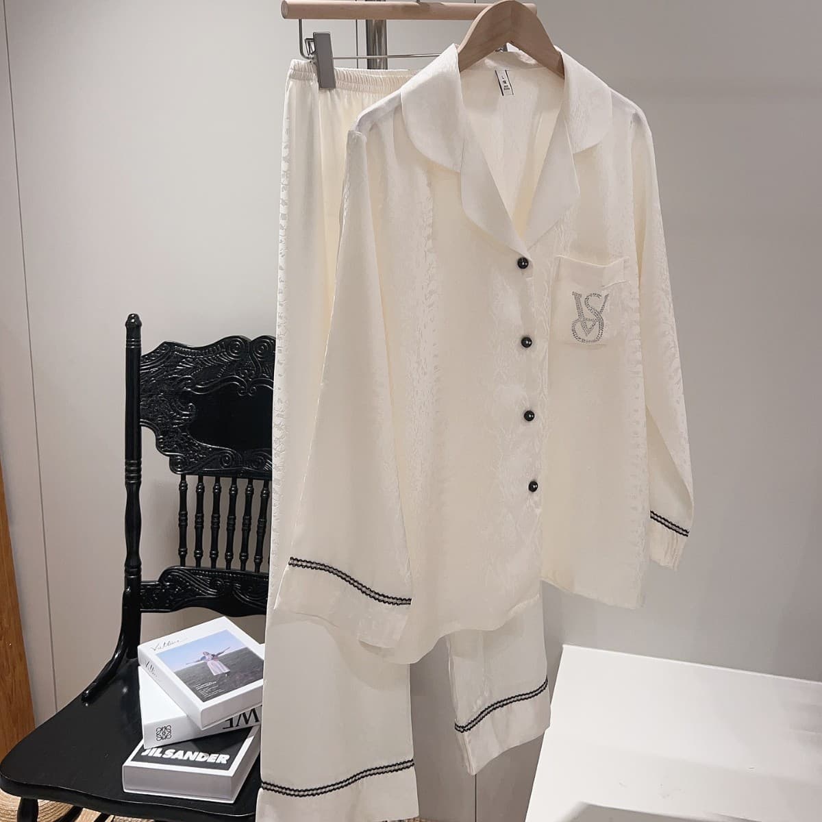 Ice Silk Men's and Women's Pajamas, Summer Thin Pajamas, 26 Jacquard Rhinestone Couple Pajamas, Luxury Style