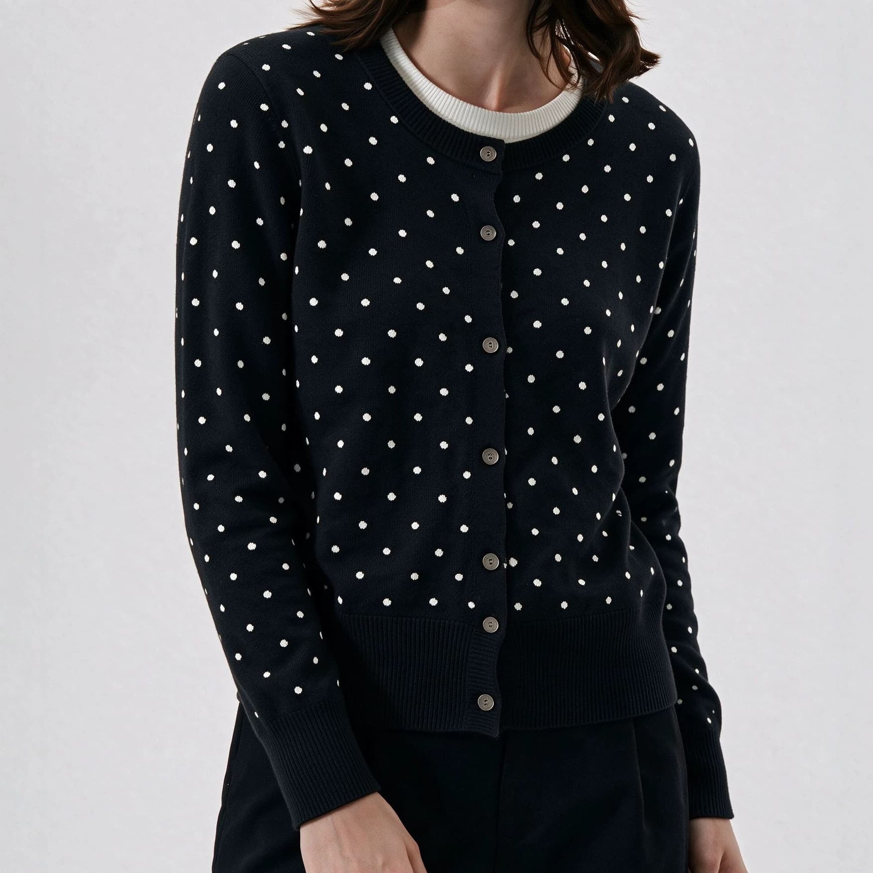 Polka dot jacquard knitted cardigan for women foreign trade cross-border round neck single-breasted soft waxy versatile slim sweater jacket wholesale
