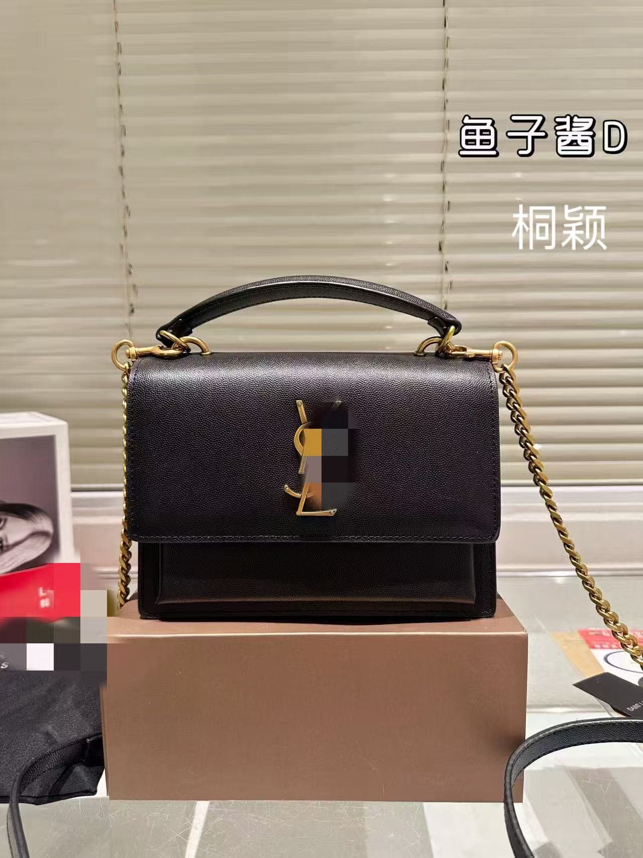 Cross-border women's handbag 2025 new style this year's popular shoulder bag influencer crossbody bag small square bag