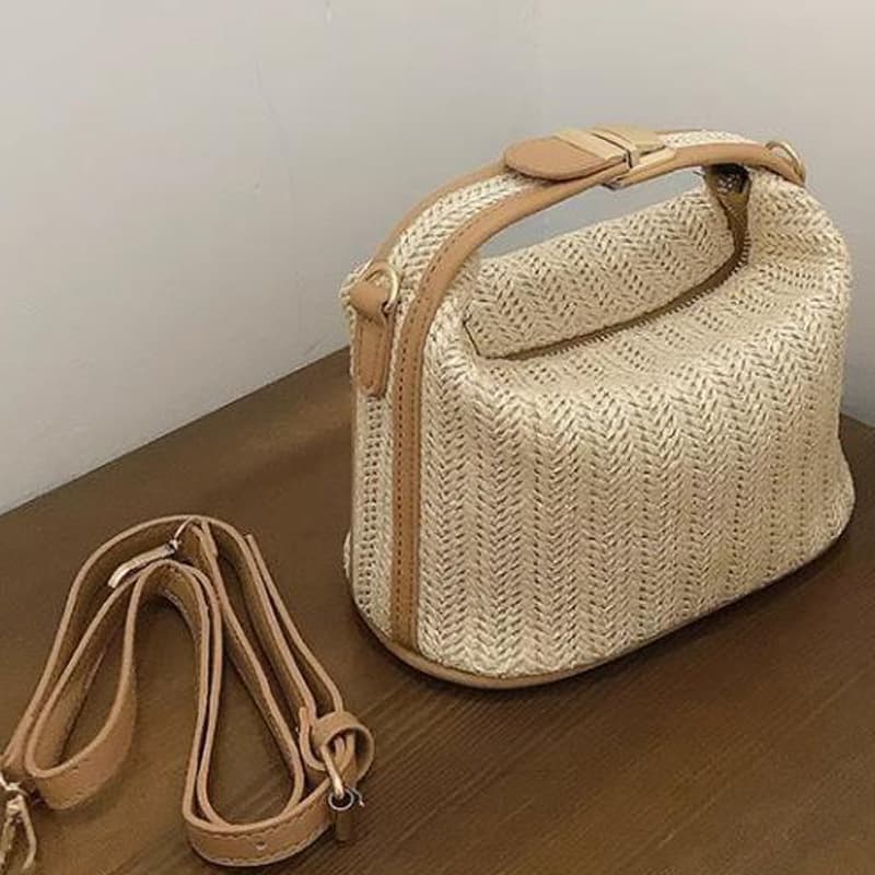 Woven bags for women 2026 new versatile beach vacation single shoulder crossbody bag bucket bag straw handbag for women