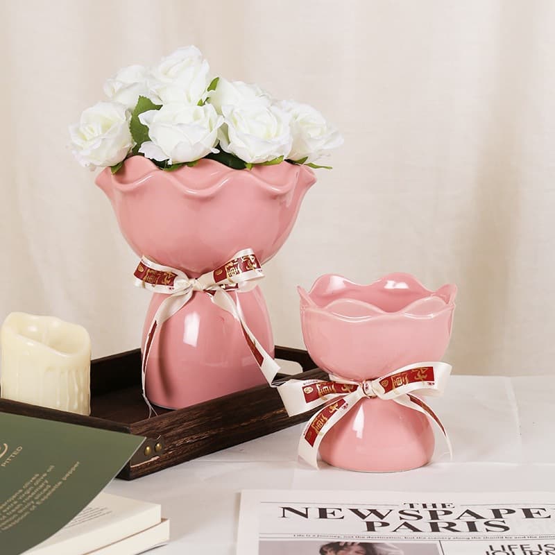 High-End Ceramic Vase, Elegant Design for Living Room Desktop, Wedding Gift, Housewarming Decorative Vase