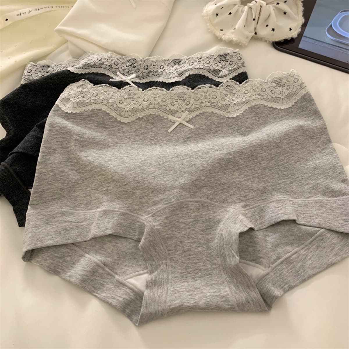 Pure Desire Ballet Style Cute Sweet Sexy Cotton Girls Mid-Rise Underwear Hip-Hugging Extended Gusset Triangle Panties Antibacterial