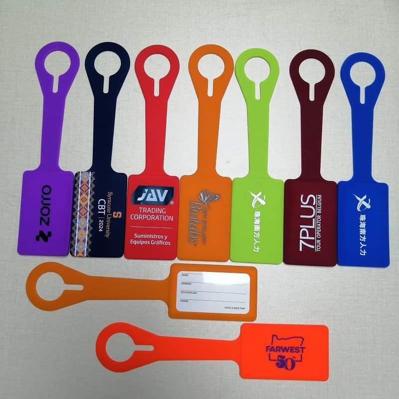 Manufacturer Wholesale Travel Bag Luggage Hangers Creative Silicone Airplane Luggage Tags Personalized Fashion Boarding Hangers
