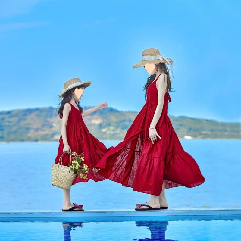 Mother-Daughter Dress Summer Girls Princess Dress Red Family Matching Outfit Beach Vacation Skirt