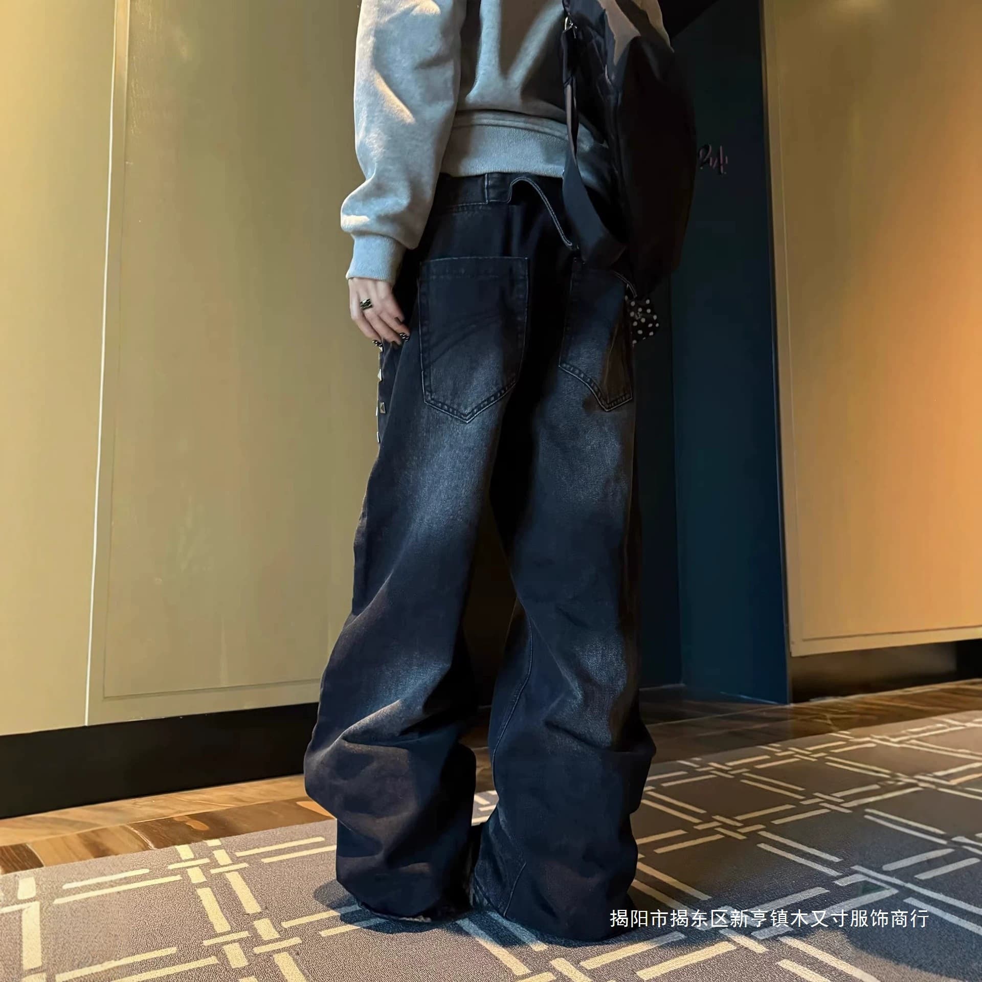 2026 summer domestic first- and second-tier brands men's splicing design straight jeans retro style suitable for youth day
