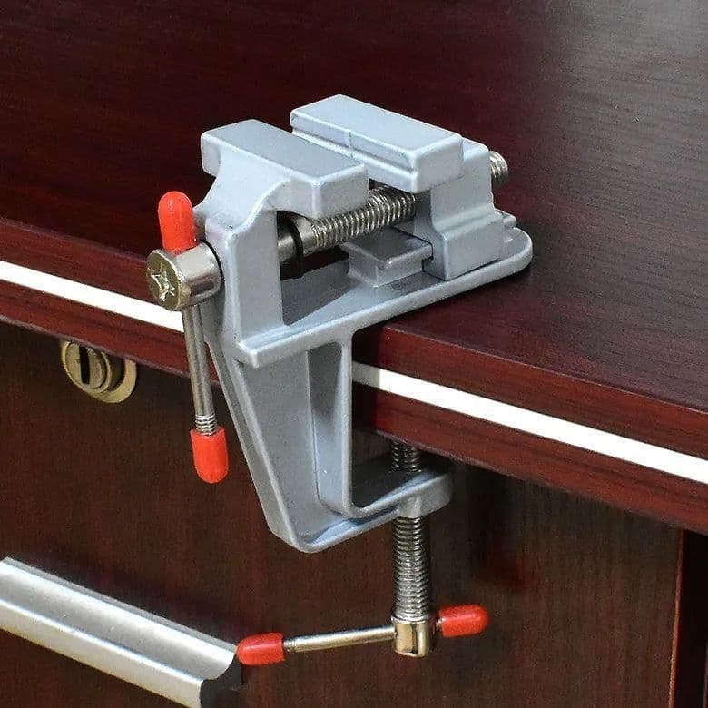 Mini Bench Vise Small Table Vise Hand Vise Laboratory Clamping Tool Multifunctional Lightweight for Home Use