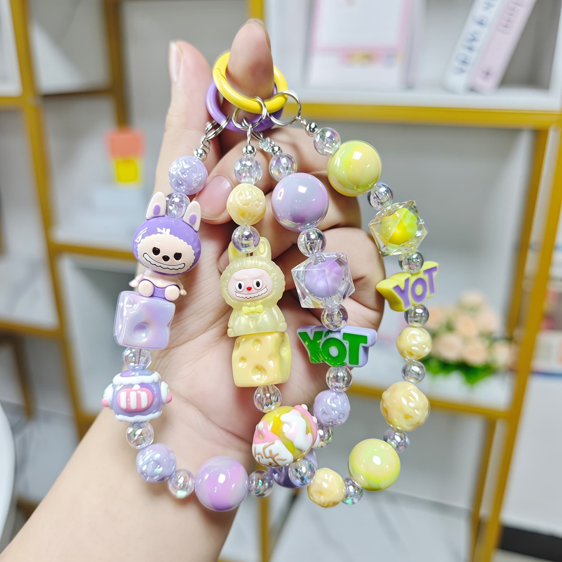 Live broadcast of the same TOY Labbu beaded mobile phone chain keychain cute bag pendant mobile phone case accessories wholesale