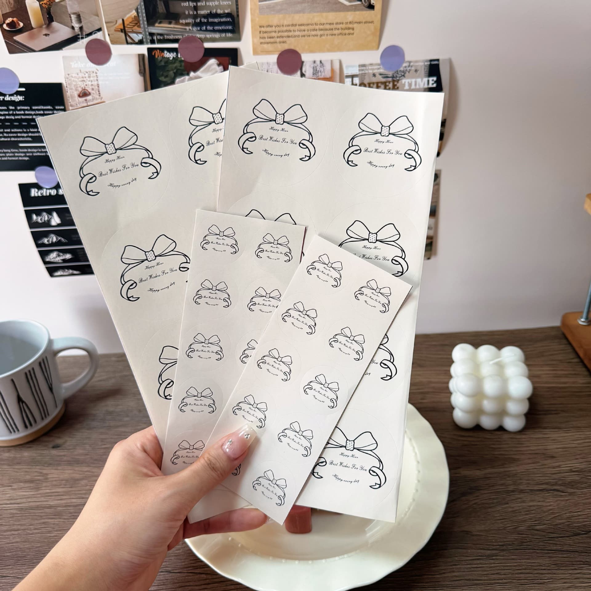 3cm round beige bow self-adhesive ins gift packaging 6cm sealing sticker packaging baking sticker