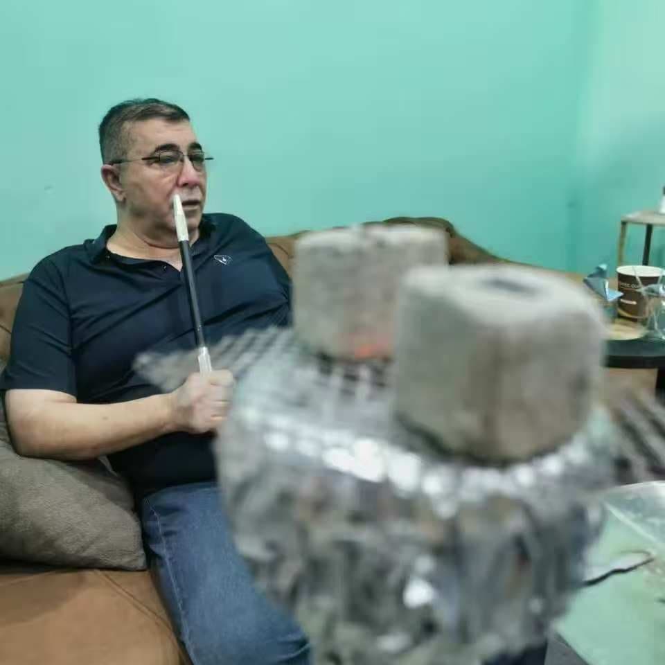 Arabian hookah charcoal, bar hookah charcoal, bamboo charcoal, cut charcoal, square charcoal, exported to Iraq and the Middle East, machine-made high temperature