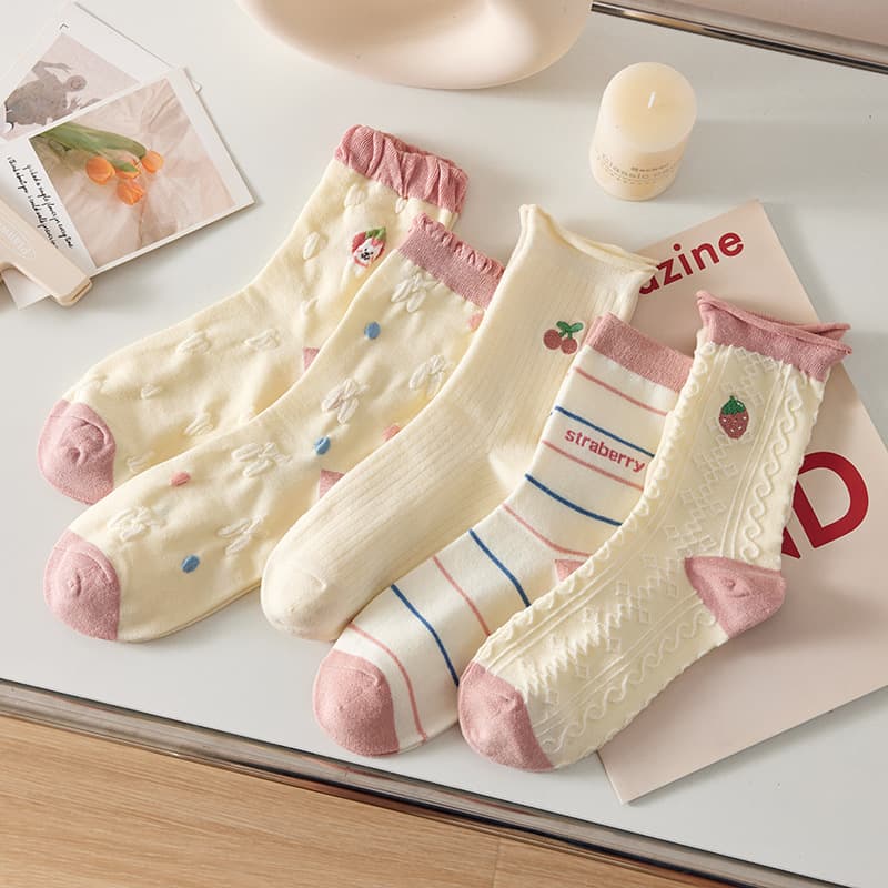 Women's Autumn/Winter Mid-Calf Socks, Japanese Cherry Rolled-Edge Long Socks, Ins Style Simple Sweet High Socks