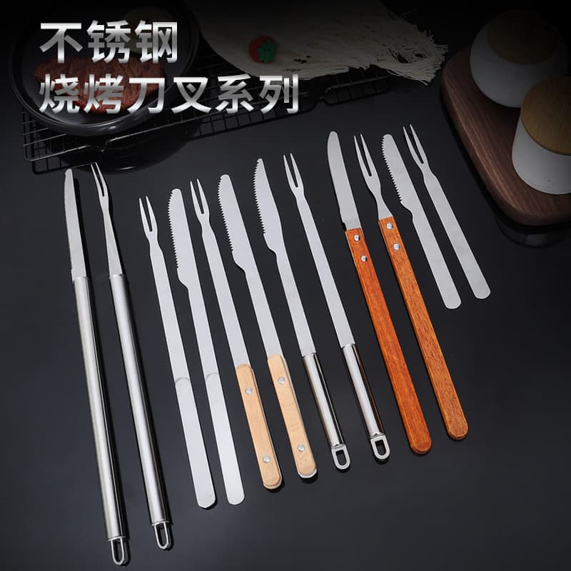Stainless steel barbecue knife and fork set, roast meat fork, roast lamb leg knife and fork, wooden handle, flat handle, round handle, extended handle knife and fork wholesale.