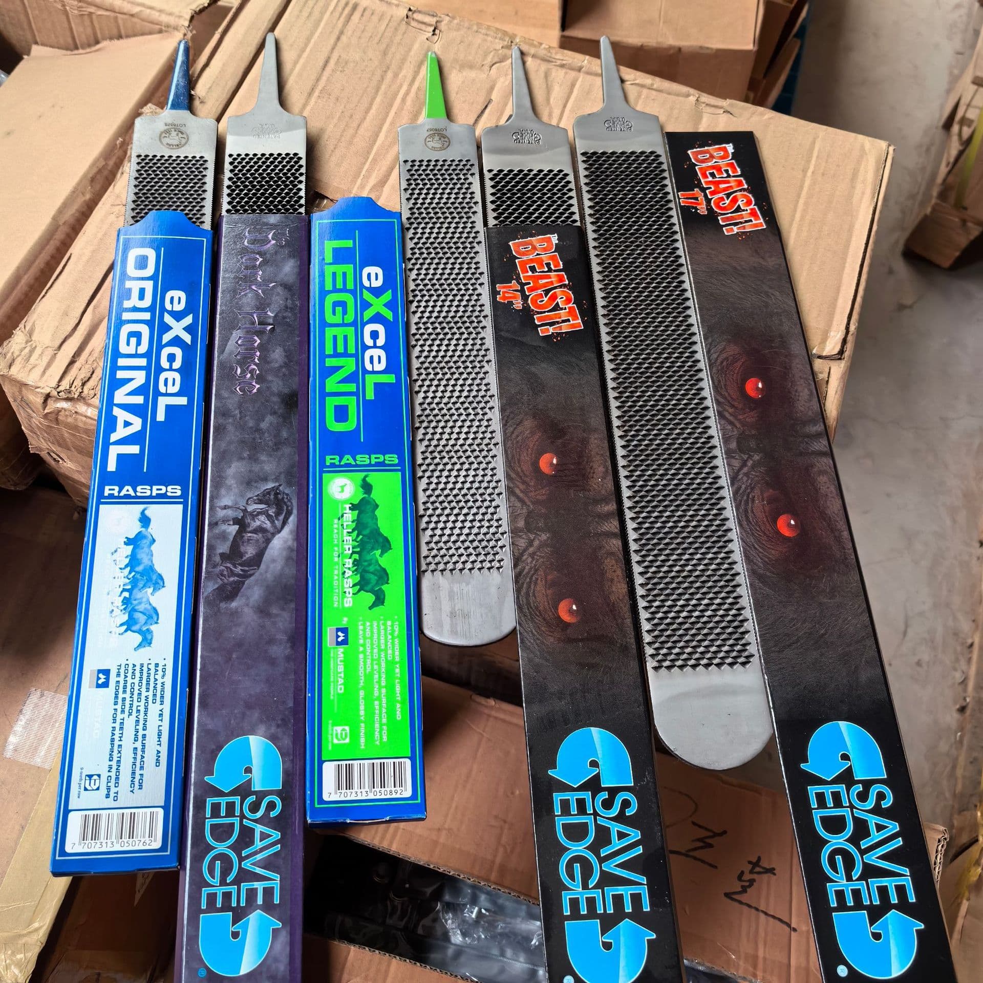 Heller Colombia imported horseshoe file widened hoof trimming file hoof nailing tool hoof trimming file equestrian supplies