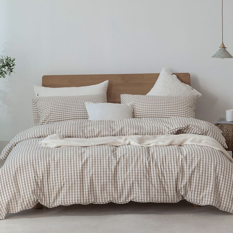 Simple Japanese style pure cotton skin-friendly soft four-piece bedding set, yarn-dyed washed cotton three-piece bedding set, student dormitory factory wholesale.