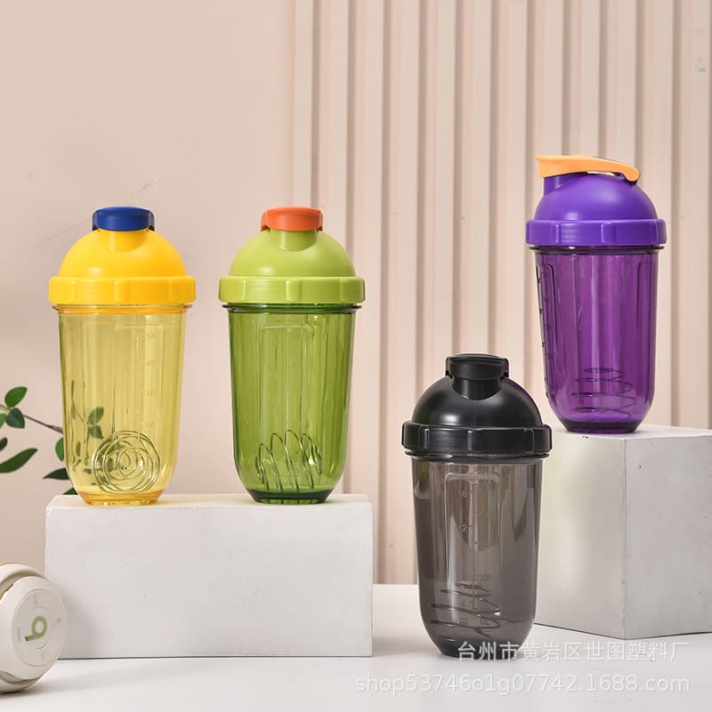 Banana Shaker Cup Protein Powder Fitness Sports Shake Cup Mixing Ball Graduated Large Capacity Water Bottle Banana Cup