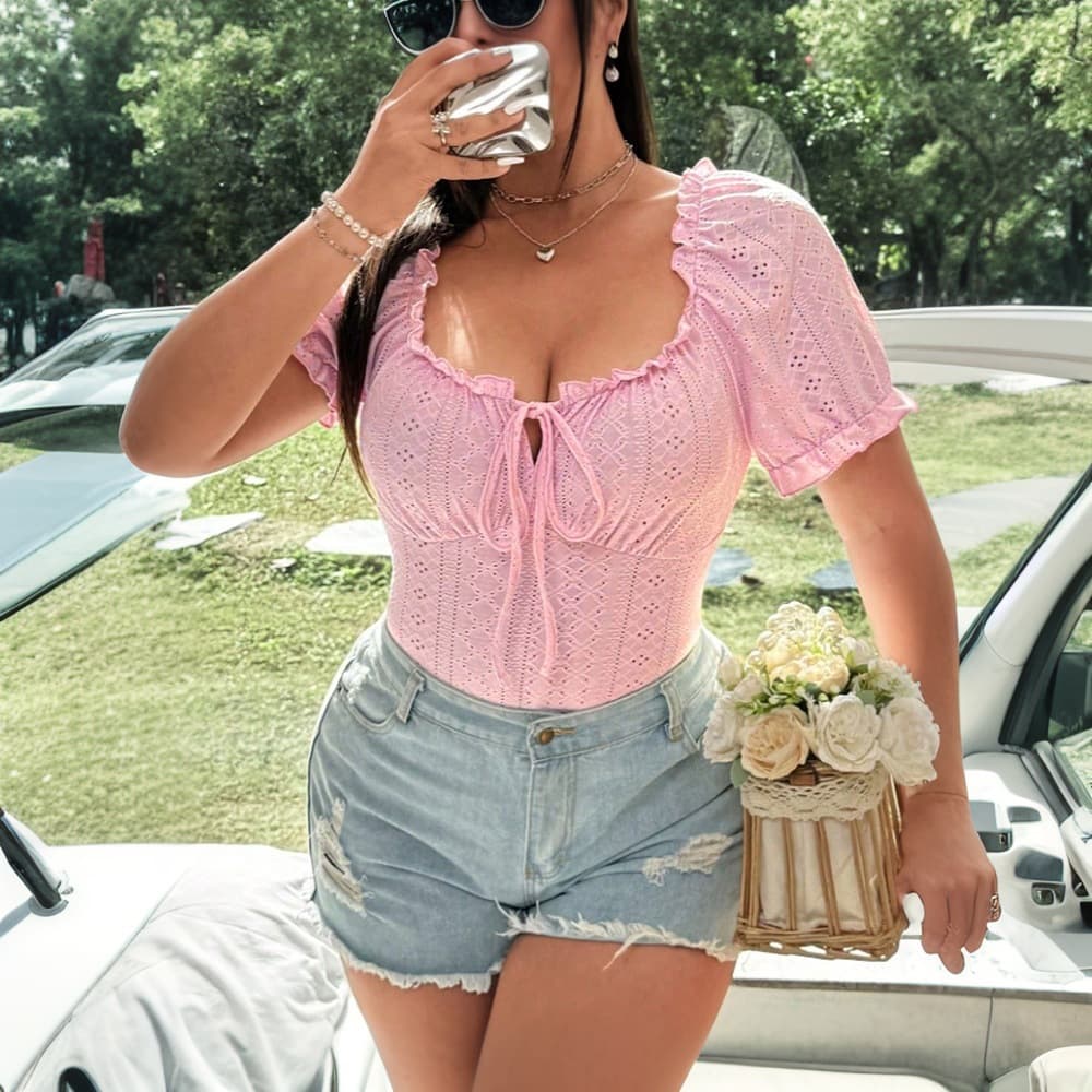 International TEMU hot selling plus size women's sweet age-reducing T-shirt summer square neck slimming sexy short-sleeved top