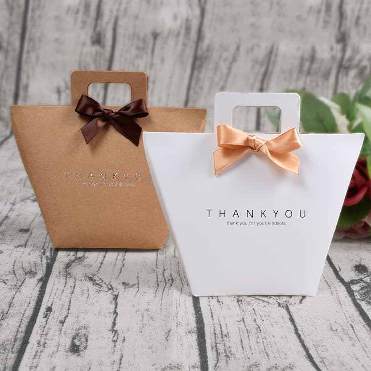 Amazon Hot Selling Creative Gift Packaging Souvenir Simple Hand Carry Box Gold Stamping Minimalist Solid Color Customizable