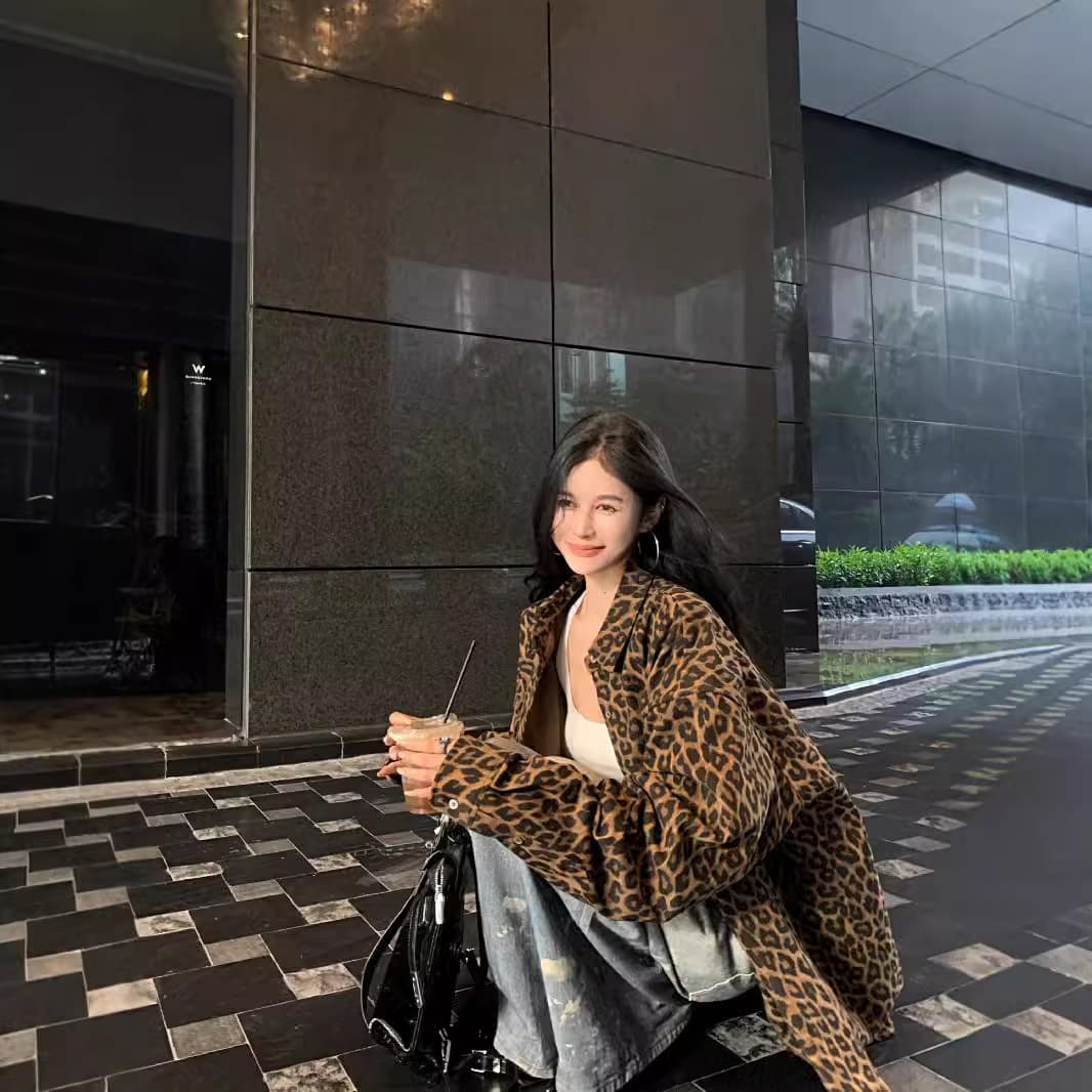 2024 Autumn Vintage Leopard Print Shirt Jacket Women's Mid-Length Jacket Niche Design Sensual Thin Top Cotton Fabric