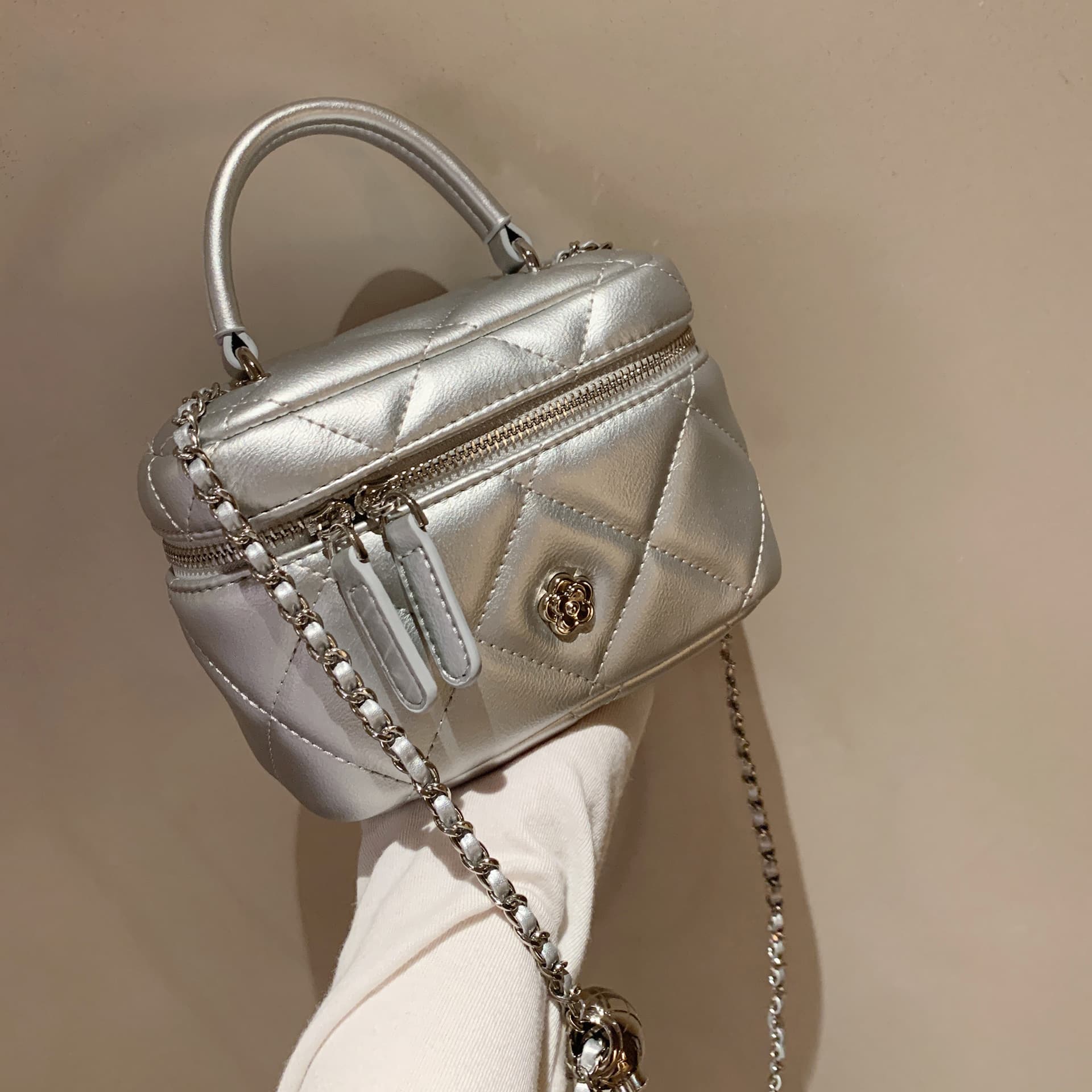 2023 New Women's Fashion Shoulder Bag Small Square Box Handbag Chain Handle Ladies Single Handbags
