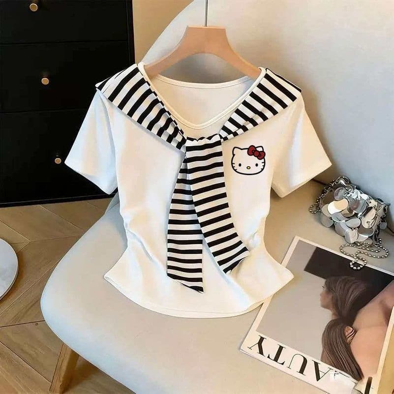Girls summer short-sleeved T-shirt 2026 new contrast shawl navy collar waist pleated short medium and large children's top