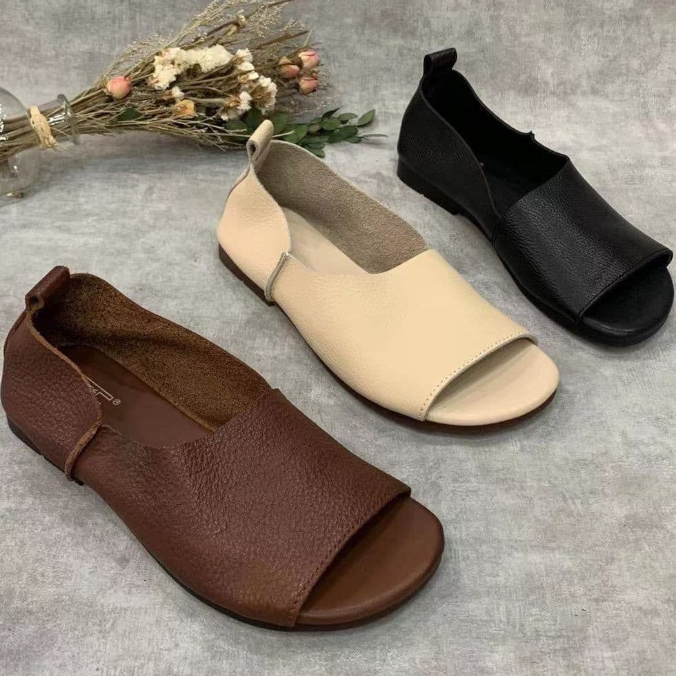 Cross-border Retro Sandals for Women 2025 Summer New Style, Fashionable, Versatile, Slip-on Beach Sandals Wholesale