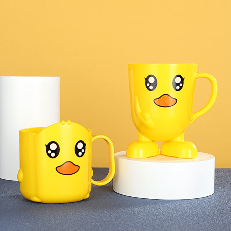 Little Yellow Duck Mouthwash Tooth Cup, Infant and Child Plastic Water Cup, Food-Grade PP Material, In-Stock Wholesale Baby Water Cup