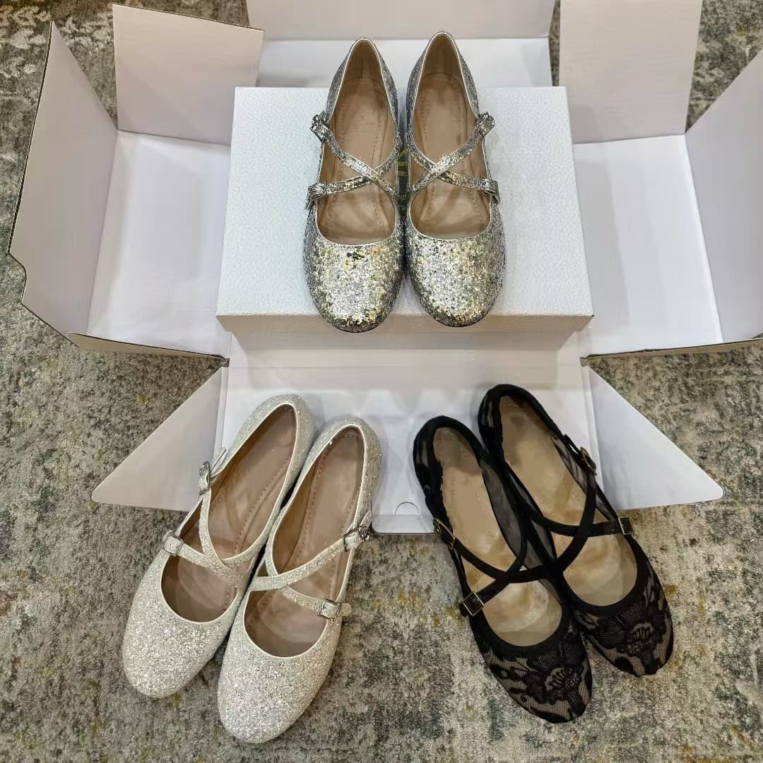 Lace one-line buckle single shoes for women, breathable mesh square-toe Mary Jane shoes, thick heels, lace comfortable pumps