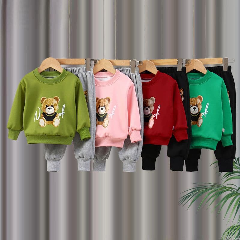 New Boys' and Girls' Fashion 2-Piece Set, Kids' Spring/Autumn Hoodie Set, Korean Style Handsome Casual Wear for Middle and Older Kids