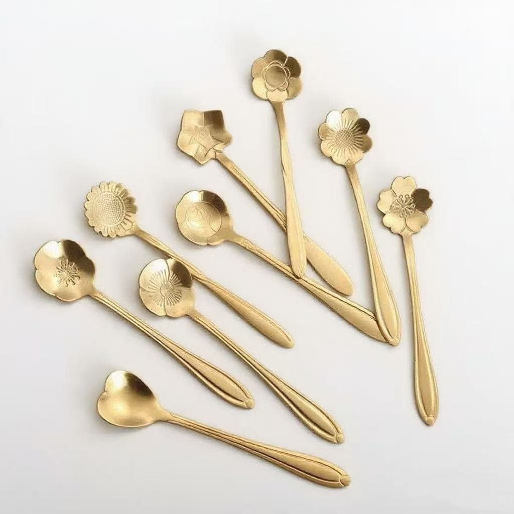 Creative stainless steel cutlery spoons: cherry blossom, rose, heart, cosmos patterns, long-handled coffee/dessert spoon