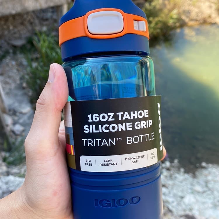 IGLOO Anti-drop and Leak-proof Water Bottle from the USA - Summer Flip-top Direct Drinking/Straw Cup for Children and Primary School Students (No Need for Children)