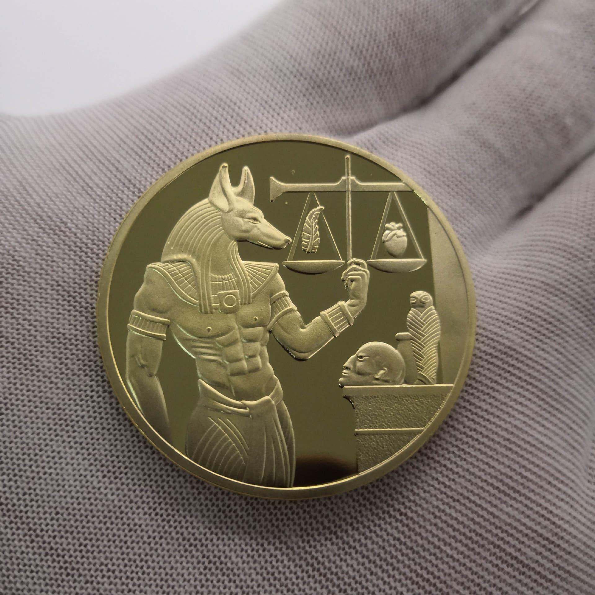 In Stock Gold and Silver Coins Medals Ancient Egyptian Pharaoh Commemorative Coin Anubis Jackal Death God Commemorative Coin Gold Coin